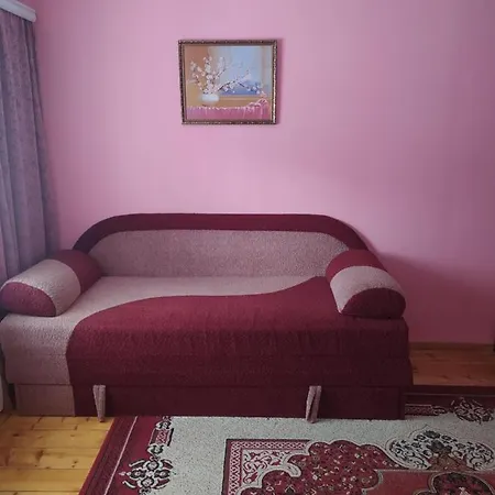 Legenda Karpat 게스트하우스 *
